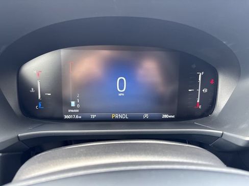 Certified 2025 Ford Escape ST-Line Select AWD/4WD image 34