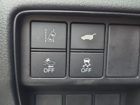 Used 2019 Honda CR-V Touring image 16