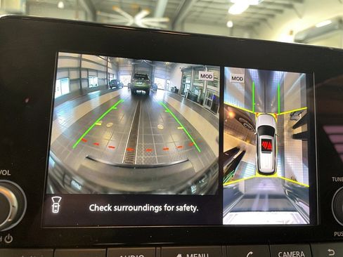 Used 2024 Nissan Pathfinder Rock Creek image 6