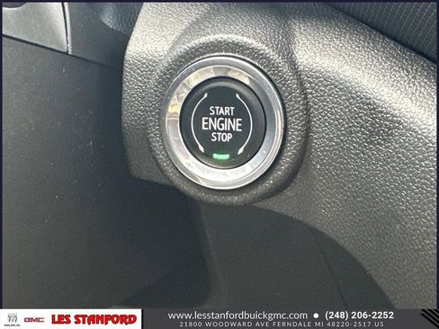 Used 2023 Chevrolet TrailBlazer RS w/ Convenience Package AWD/4WD image 28