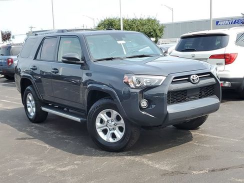 Used 2024 Toyota 4Runner SR5 Premium w/ Moonroof Package AWD/4WD image 33