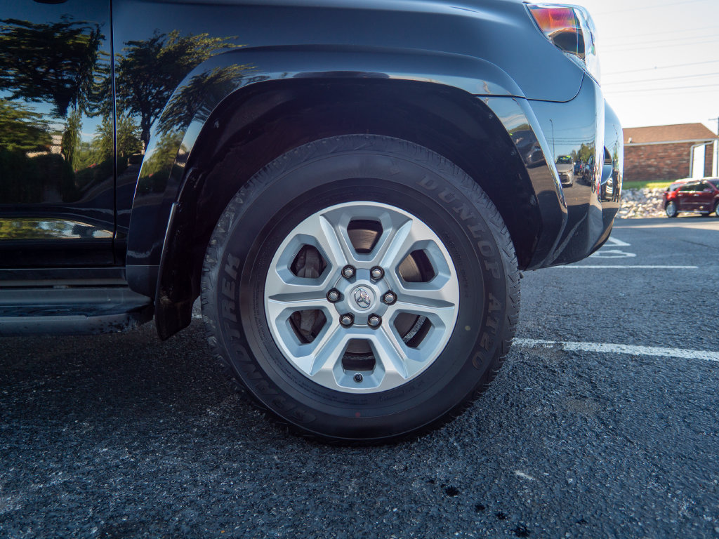 Used 2024 Toyota 4Runner SR5 Premium AWD/4WD image 12