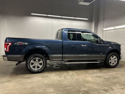 Used 2017 Ford F150 XLT w/ Equipment Group 302A Luxury image 4