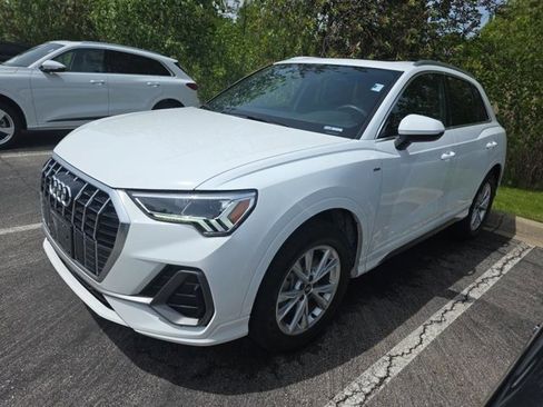 Used 2023 Audi Q3 2.0T Premium w/ Convenience Package AWD/4WD image 15