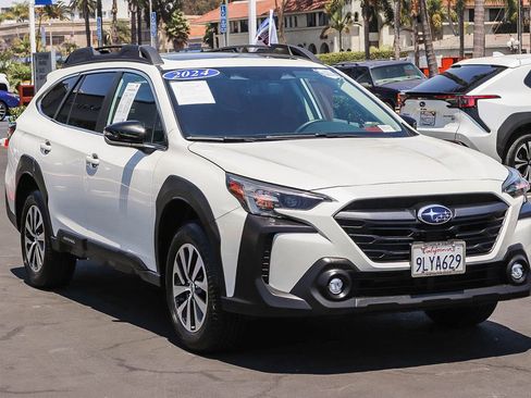 Certified 2024 Subaru Outback Premium AWD/4WD image 3