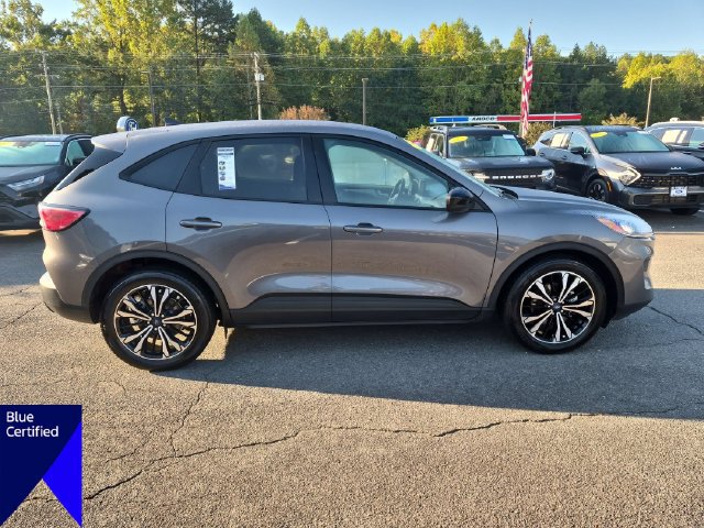 Used 2021 Ford Escape SE w/ SE Sport Appearance Package FWD image 6