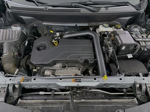 Used 2024 Chevrolet Equinox LT w/ LPO, Floor Liner Package FWD image 33