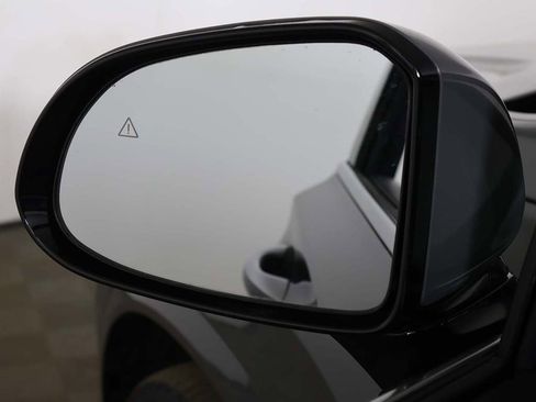 Certified 2023 Hyundai Santa Fe Calligraphy image 40