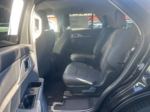 New 2026 Ford Explorer Active RWD image 27