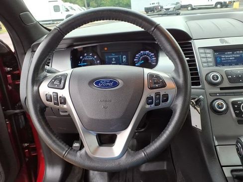 Used 2018 Ford Taurus SEL FWD image 18
