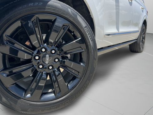 Used 2022 Lincoln Navigator Reserve RWD image 33