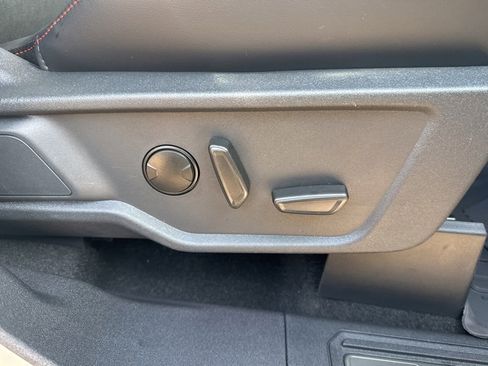 New 2025 Ford Bronco Raptor image 18