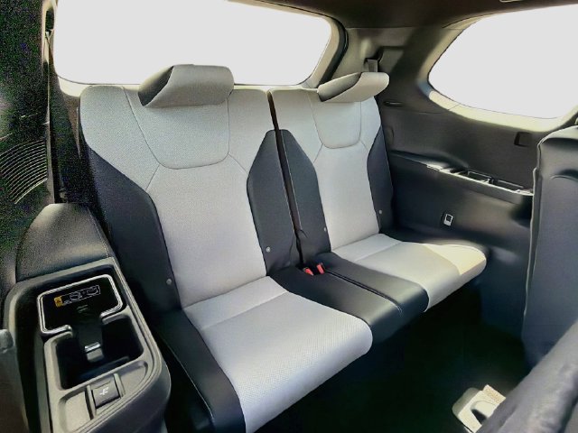 New 2026 Lexus TX 500h AWD image 22