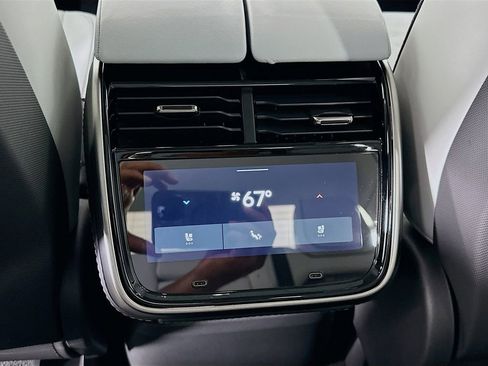 Used 2025 Rivian R1T Adventure image 25