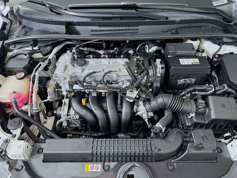 Certified 2021 Toyota Corolla LE image 29