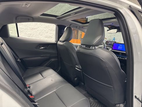 Certified 2024 Toyota Prius XLE image 43