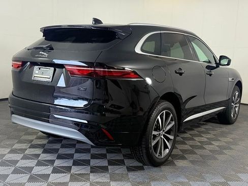 New 2026 Jaguar F-PACE R-Dynamic S image 10