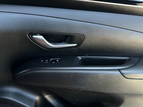 Used 2022 Hyundai Tucson SEL AWD/4WD image 19