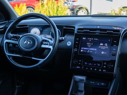 Certified 2022 Hyundai Santa Cruz SEL Premium image 11