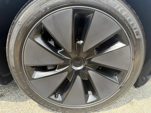 Used 2026 Tesla Model 3 AWD/4WD image 27