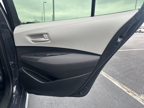 Certified 2025 Toyota Corolla LE image 11