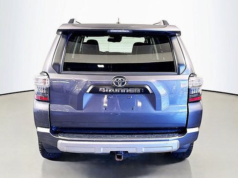 Used 2021 Toyota 4Runner TRD Off-Road Premium AWD/4WD image 6