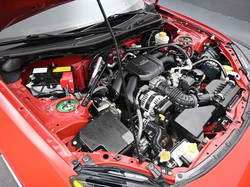 Used 2023 Toyota GR86 Premium RWD image 39
