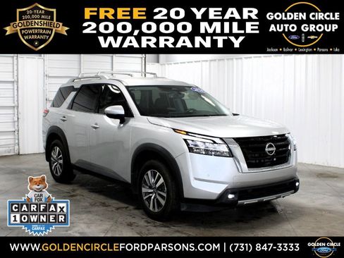 Used 2024 Nissan Pathfinder SL AWD/4WD image 1