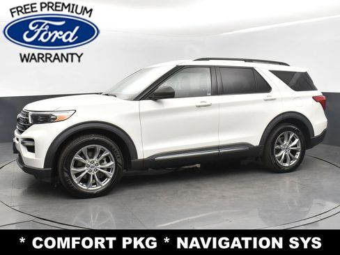 Used 2020 Ford Explorer XLT w/ Equipment Group 202A image 5