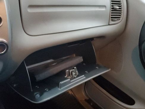 Used 2011 Ford Ranger XLT image 20