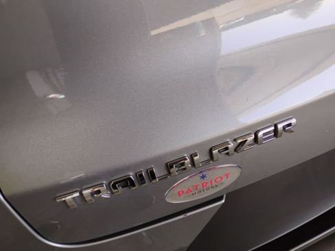 Used 2024 Chevrolet TrailBlazer LS w/ LS Convenience Package image 12