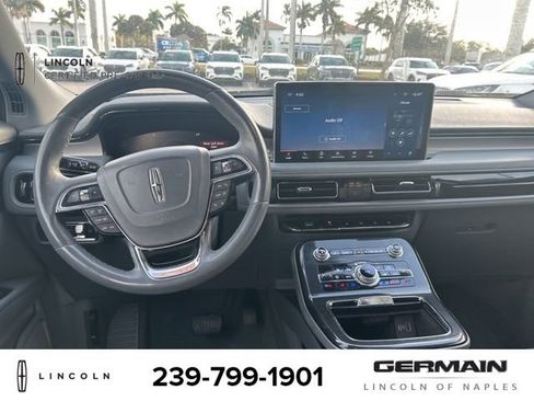 Certified 2022 Lincoln Nautilus Reserve image 11