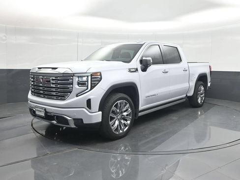 Used 2026 GMC Sierra 1500 Denali w/ Denali Reserve Package AWD/4WD image 30