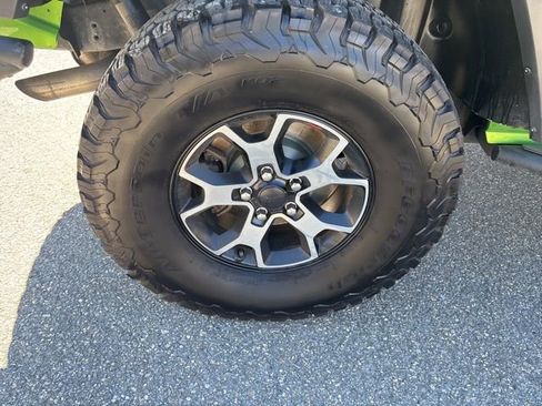 Used 2019 Jeep Wrangler Unlimited Rubicon AWD/4WD image 4