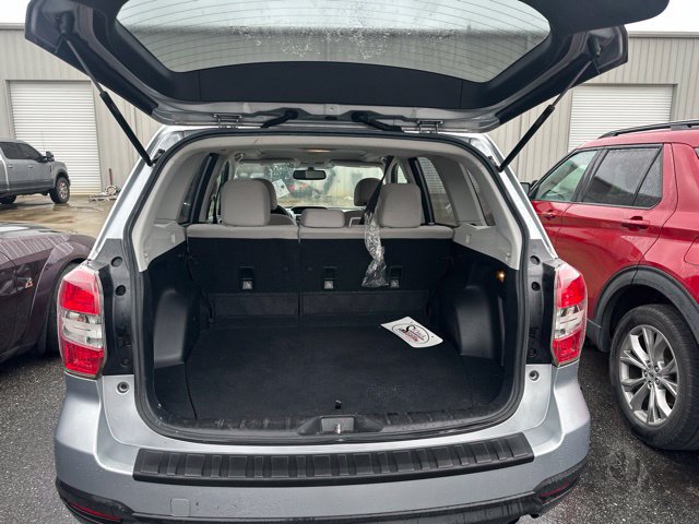 Used 2014 Subaru Forester 2.5i Premium w/ Popular Package #2 AWD/4WD image 8