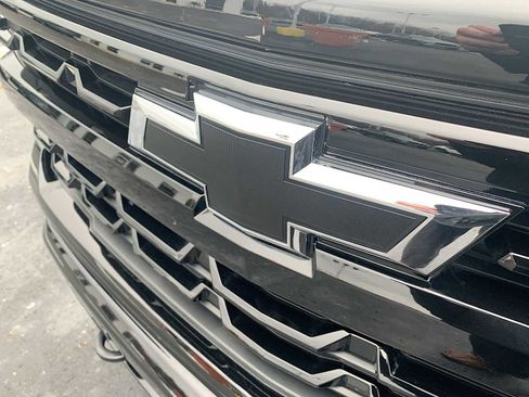 Certified 2025 Chevrolet Silverado 1500 RST image 32