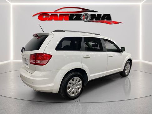 Used 2017 Dodge Journey SE w/ Flexible Seating Group image 3