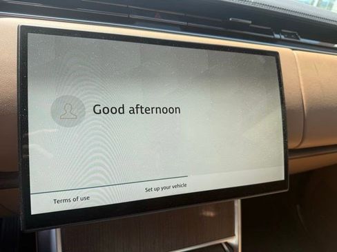 Used 2025 Land Rover Range Rover SE image 15