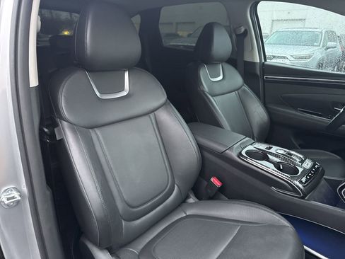 Used 2024 Hyundai Tucson Limited image 14