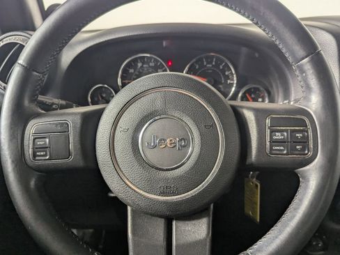 Used 2012 Jeep Wrangler Unlimited Sport AWD/4WD image 18