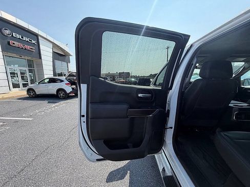 Used 2019 GMC Sierra 1500 SLT w/ SLT Premium Package AWD/4WD image 17
