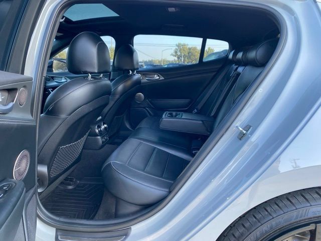 Used 2021 Kia Stinger GT2 AWD/4WD image 26