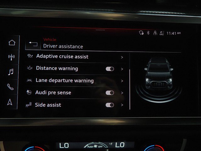 Used 2023 Audi Q3 quattro 2.0T Premium Plus w/ Premium Plus Package AWD/4WD image 37