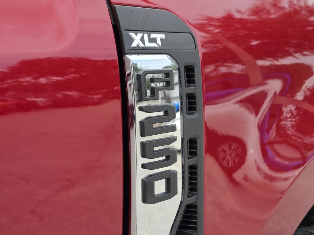 Used 2026 Ford F250 XLT AWD/4WD image 10