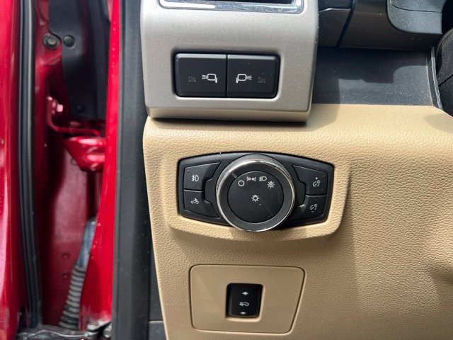 Used 2016 Ford F150 Lariat AWD/4WD image 22