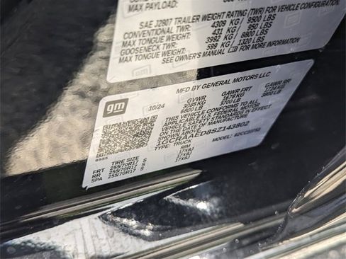 Used 2025 Chevrolet Silverado 1500 W/T w/ Trailering Package image 23