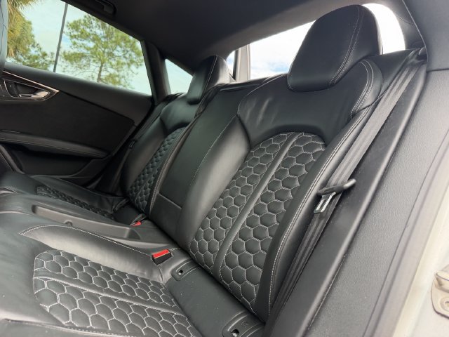 Used 2017 Audi RS 7 Prestige AWD/4WD image 18