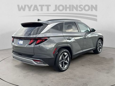 Used 2025 Hyundai Tucson SEL FWD image 5