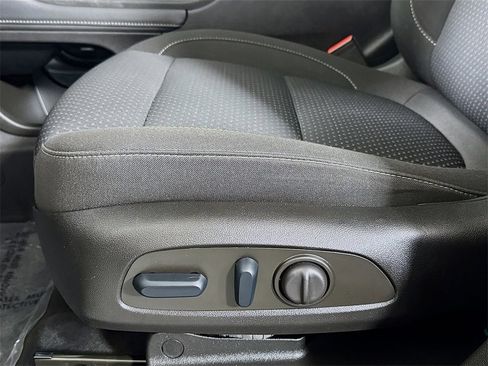 Used 2023 GMC Acadia SLE w/ Driver Convenience Package image 20