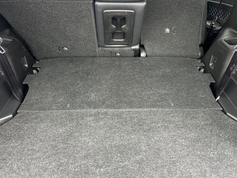 Used 2025 Mitsubishi Outlander SEL image 33